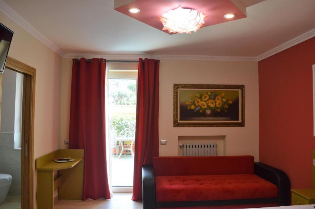 Villa Dei Fiori Montoro Solofra Ngoại thất bức ảnh
